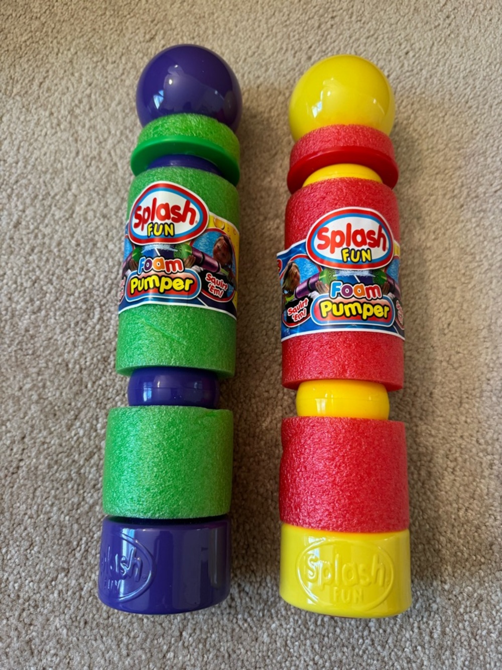 Set of 2! Splash Fun Foam Pumper Kids Water Blaster Squirt Toy NWT pool swim